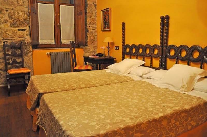 Hotel Pazo De Galegos Vedra Esterno foto